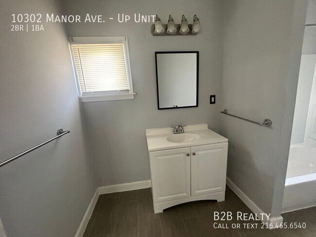 10302 Manor Ave in Cleveland, OH - Building Photo - Building Photo