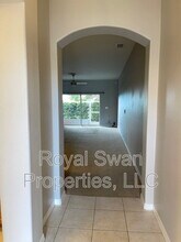 4217 Winding Vine Dr in Lakeland, FL - Building Photo - Building Photo