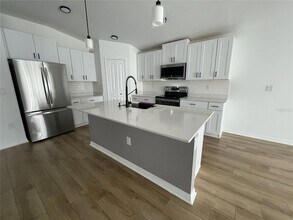 112 Oakwood Ct in Rotonda West, FL - Building Photo - Building Photo