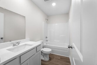 393 Standard Ave in Bowling Green, KY - Building Photo - Building Photo
