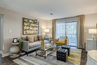 Ashland Pines Apartments in Stone Mountain, GA - Building Photo - Interior Photo