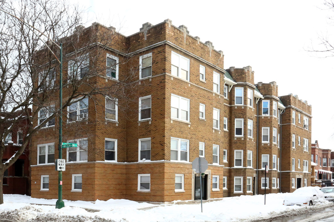 4541-4555 N Christiana Ave in Chicago, IL - Building Photo