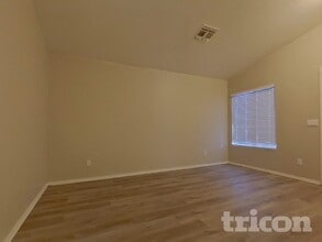 12306 N Palm St in El Mirage, AZ - Building Photo - Building Photo