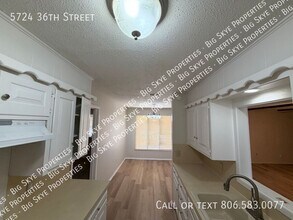 5724 36th St in Lubbock, TX - Building Photo - Building Photo