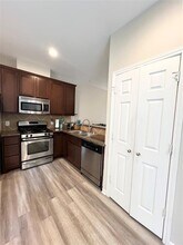 3226 Baer St in Houston, TX - Foto de edificio - Building Photo