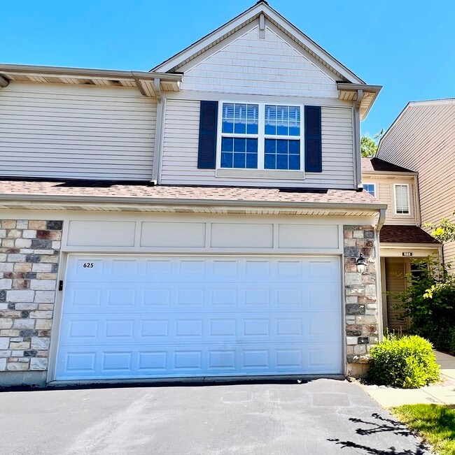 property at 625 Shakespeare Dr
