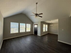 705 S Binkley St in Sherman, TX - Building Photo - Building Photo