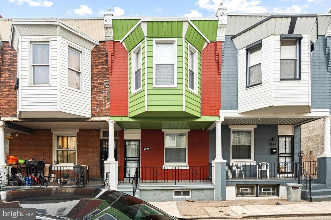 5540 Harmer St in Philadelphia, PA - Building Photo