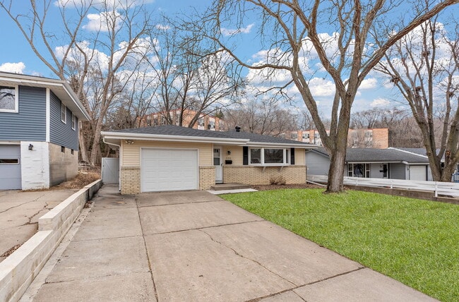 property at 3146 Grimes Ave N