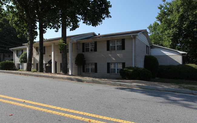 Huntington Terrace in Chamblee, GA - Foto de edificio - Building Photo