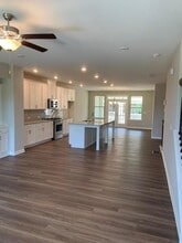 4225 Essex Pond Wy in Cumming, GA - Foto de edificio - Building Photo