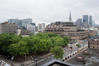 1475 Rue St-Hubert, Unit SI ID1261806P in Montréal, QC - Building Photo - Building Photo