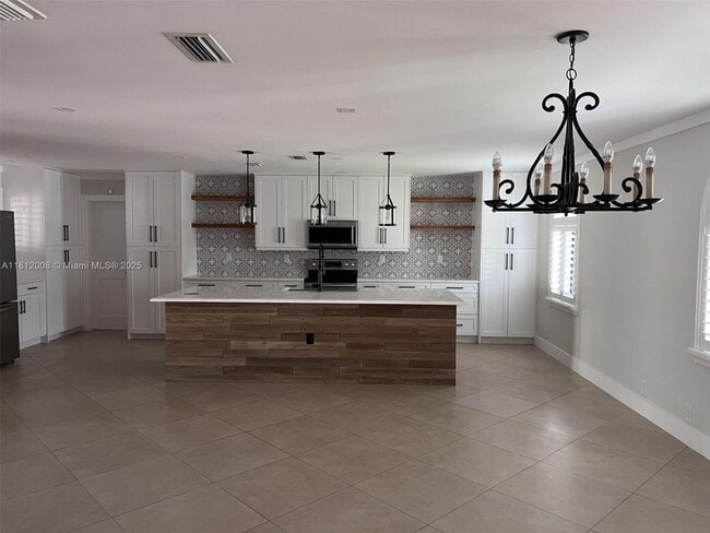 10754 SW 30th St in Miami, FL - Building Photo - Building Photo