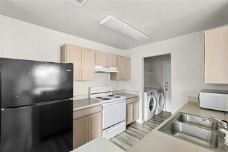 808 Sagewood Trail in San Marcos, TX - Building Photo - Building Photo