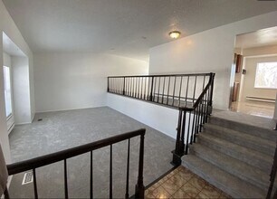 2272 S Dearborn St in Aurora, CO - Building Photo - Building Photo