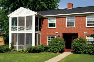 Hayes Houses in Madison, WI - Building Photo - Building Photo