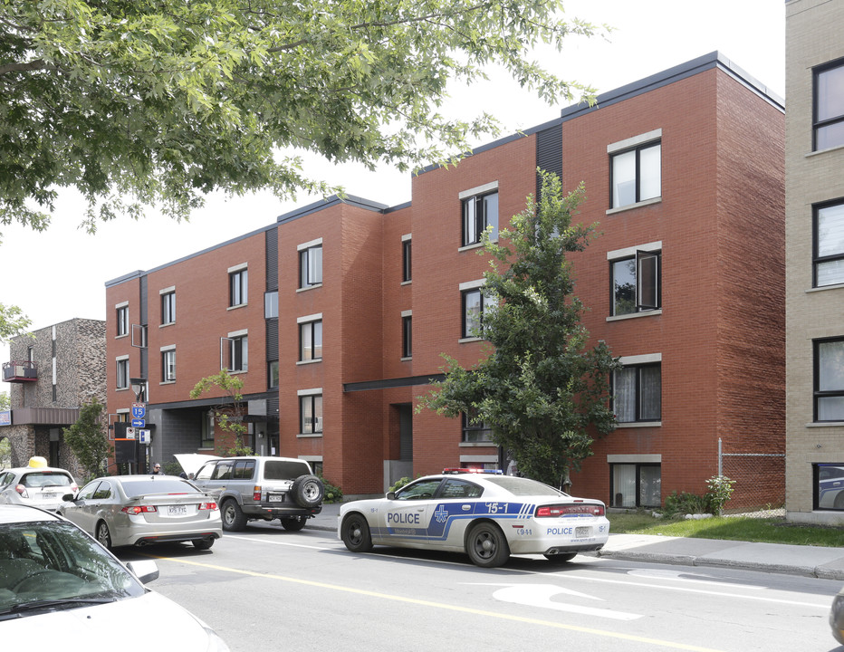 1400 de l'Église in Montréal, QC - Building Photo