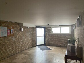 6424 S Woodlawn Ave in Chicago, IL - Building Photo - Building Photo