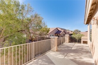 523 Moses Lake Ct in Henderson, NV - Building Photo - Building Photo