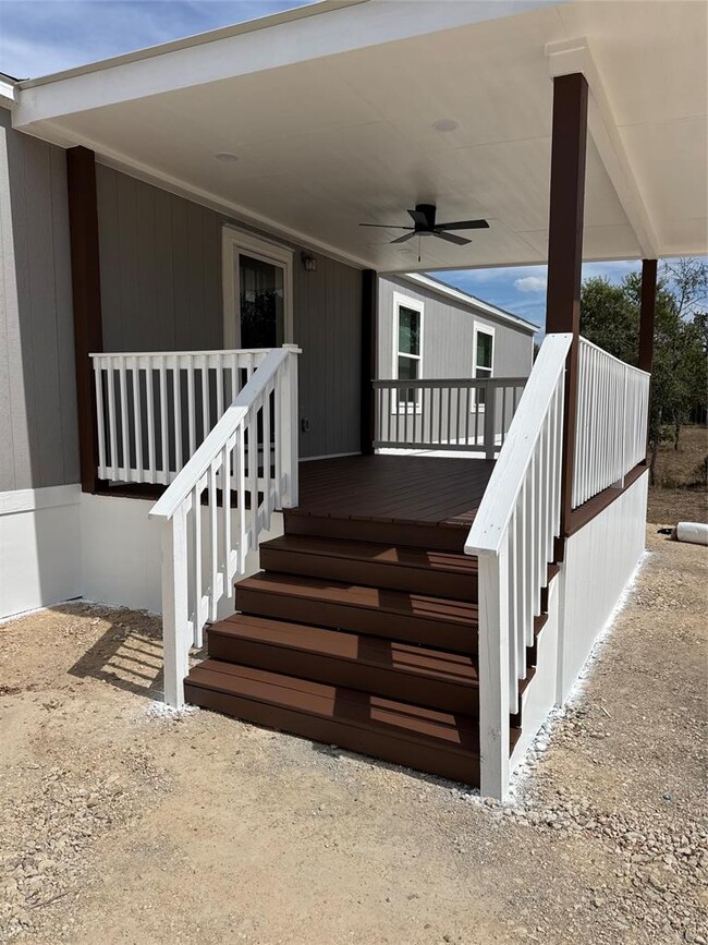 277 Elm Forest Loop in Cedar Creek, TX - Building Photo - Building Photo