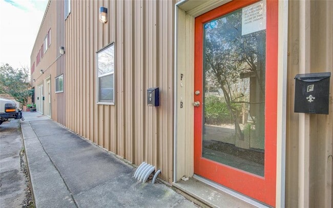 6503 Mapleridge St in Houston, TX - Building Photo - Building Photo