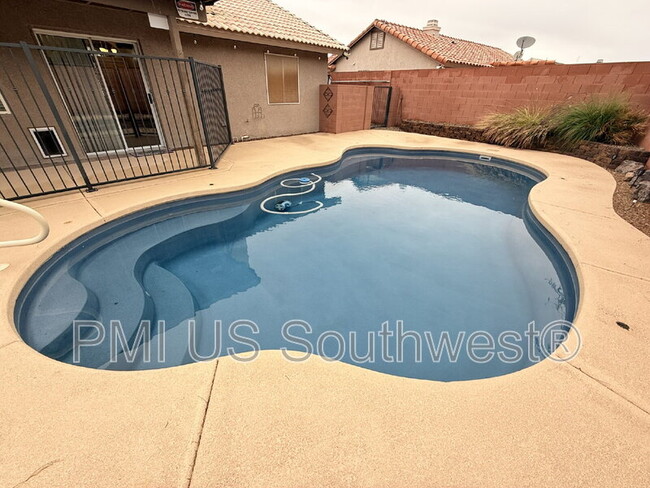 property at 4096 Jenny Dr