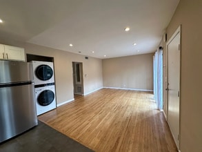 1212 N Formosa Ave in West Hollywood, CA - Building Photo - Building Photo