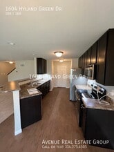 1604 Hyland Green Dr in O'Fallon, MO - Building Photo - Building Photo