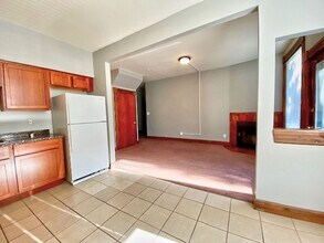 2925 N Maryland Ave in Milwaukee, WI - Building Photo - Building Photo