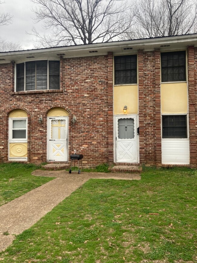property at 38 Willa Dr