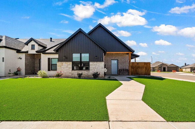 property at 10901 Aberdeen Ave