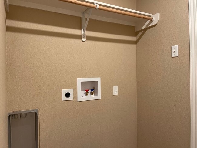 property at 1019 Preston Trails