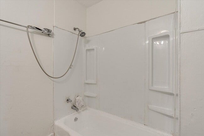 1615 Heather St in Chattanooga, TN - Building Photo - Building Photo