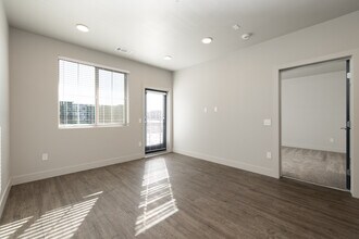 Preserve at Mesa Creek in Colorado Springs, CO - Building Photo - Interior Photo