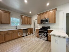 556 Humboldt Ave in Chico, CA - Building Photo - Building Photo