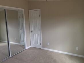 303 Castin Ln in New Braunfels, TX - Building Photo - Building Photo
