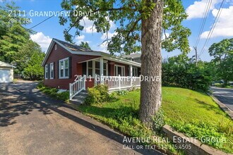 2111 Grandview Dr in St. Louis, MO - Building Photo - Building Photo