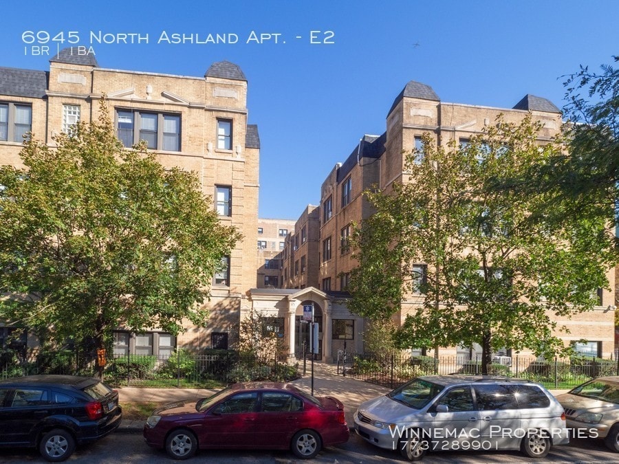 6945 N Ashland Ave-Unit -E2 in Chicago, IL - Foto de edificio