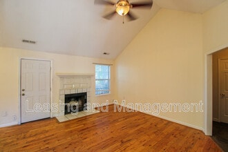 1522 Theresa Dr in Charleston, SC - Building Photo - Building Photo
