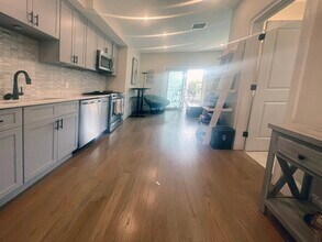 159 Bennington St in Boston, MA - Building Photo - Building Photo