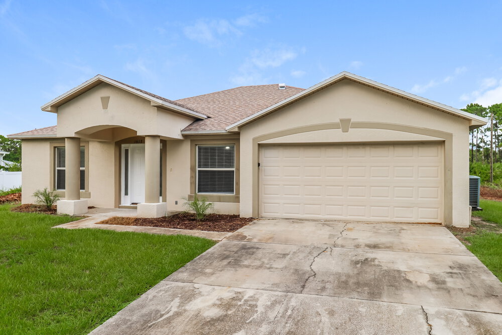 1613 Ricardo St SE in Palm Bay, FL - Building Photo