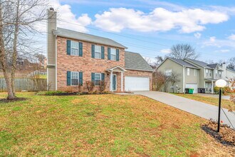 8815 Brucewood Ln in Knoxville, TN - Building Photo - Building Photo