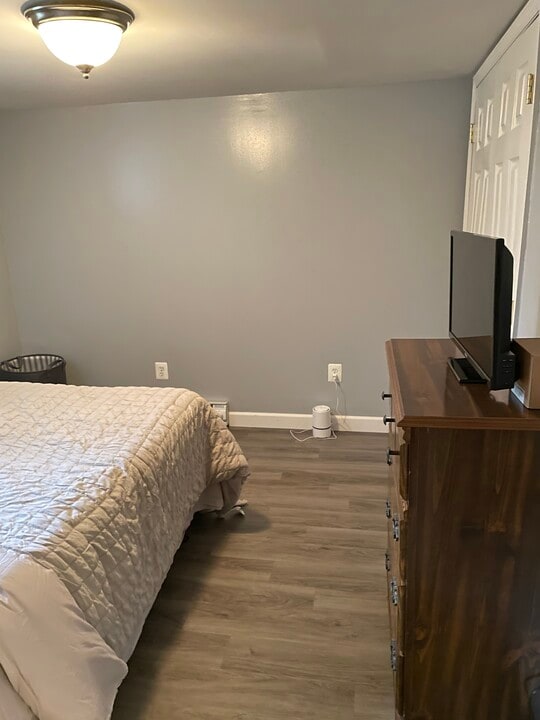 4014 Annellen Rd, Unit Unit 2 in Baltimore, MD - Building Photo