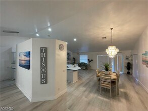 12196 Matlacha Blvd in Cape Coral, FL - Building Photo - Building Photo