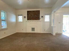 1338 N Hunter St in Stockton, CA - Building Photo - Building Photo