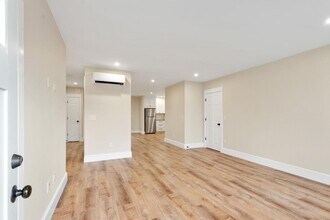 26 Lyndale Ave in Gloucester, MA - Foto de edificio - Building Photo