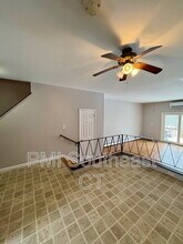 127 Woodland Dr in Montville, CT - Building Photo - Building Photo