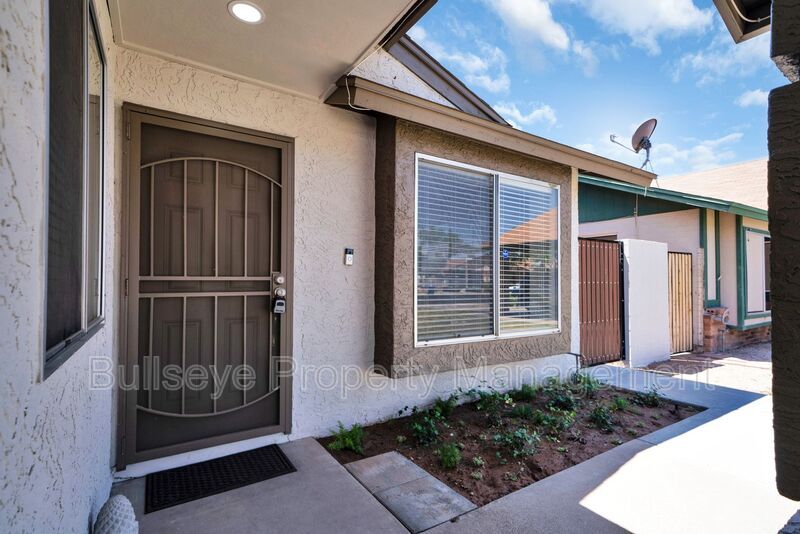 3219 E Calypso Ave in Mesa, AZ - Building Photo