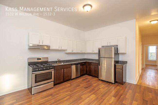1532 W Wilson Ave in Chicago, IL - Building Photo - Building Photo