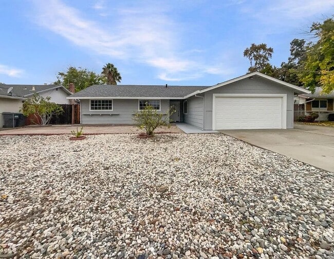 property at 5921 Hillsdale Blvd